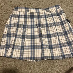 Forever 21 plaid skort! size medium!